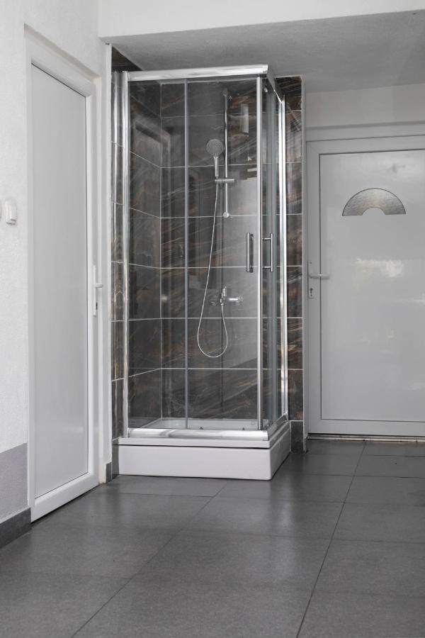 Apartments Stara Baška Εξωτερικό φωτογραφία